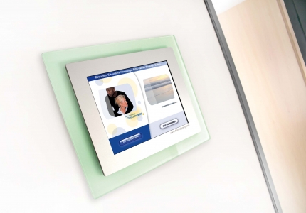 digitales Türschild